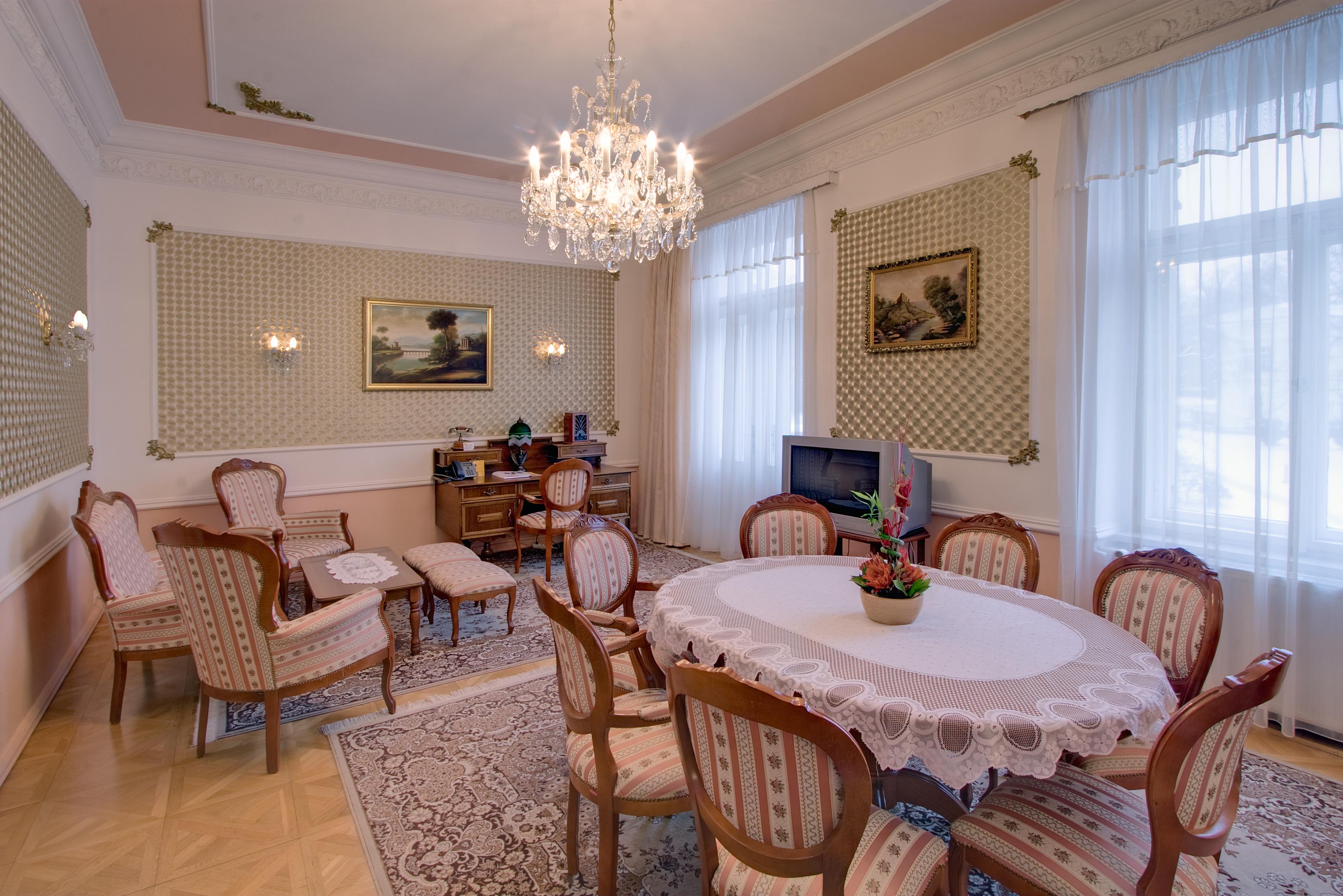 Clarion Grandhotel Zlaty Lev Liberec Bagian luar foto