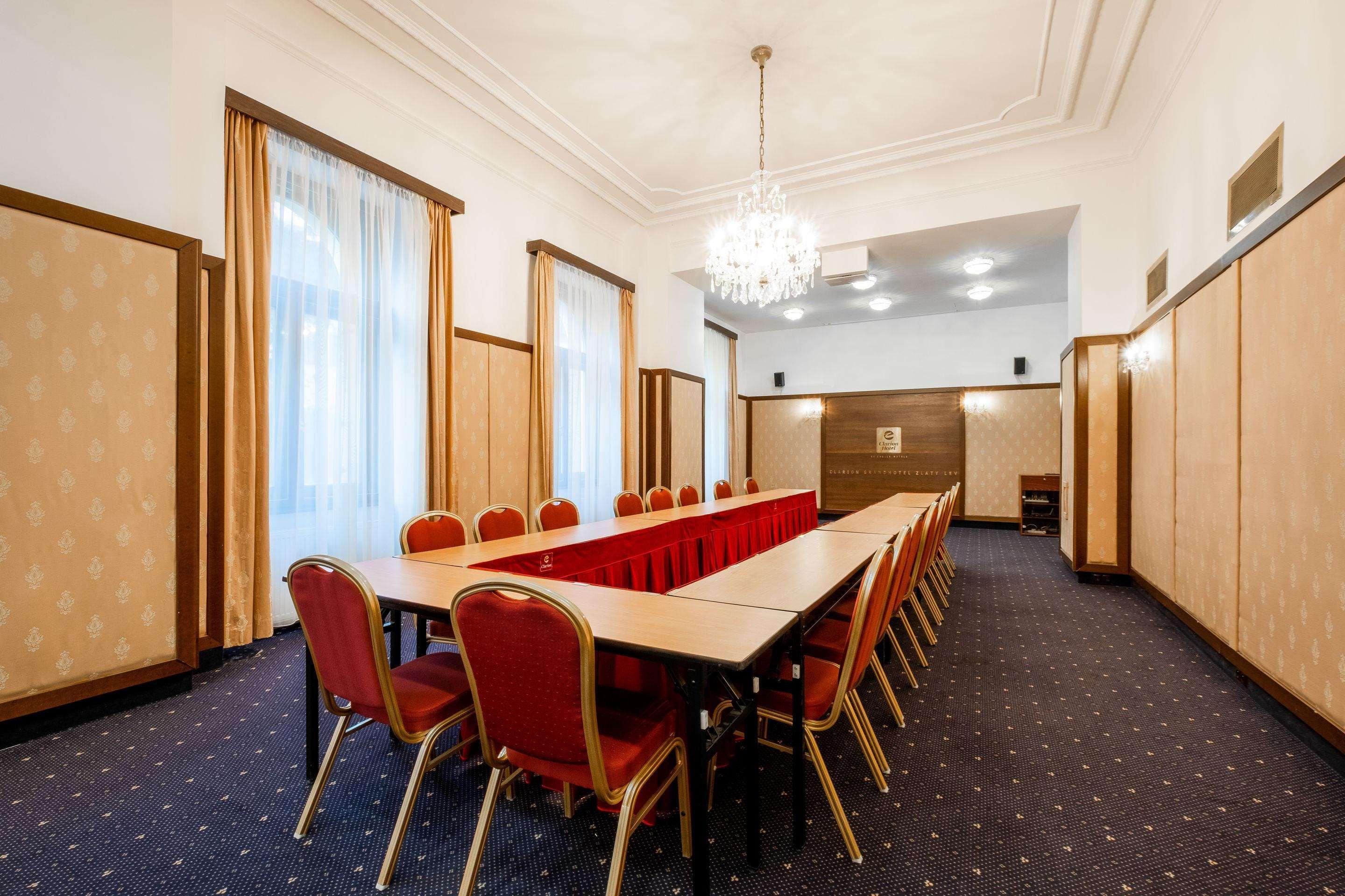 Clarion Grandhotel Zlaty Lev Liberec Bagian luar foto