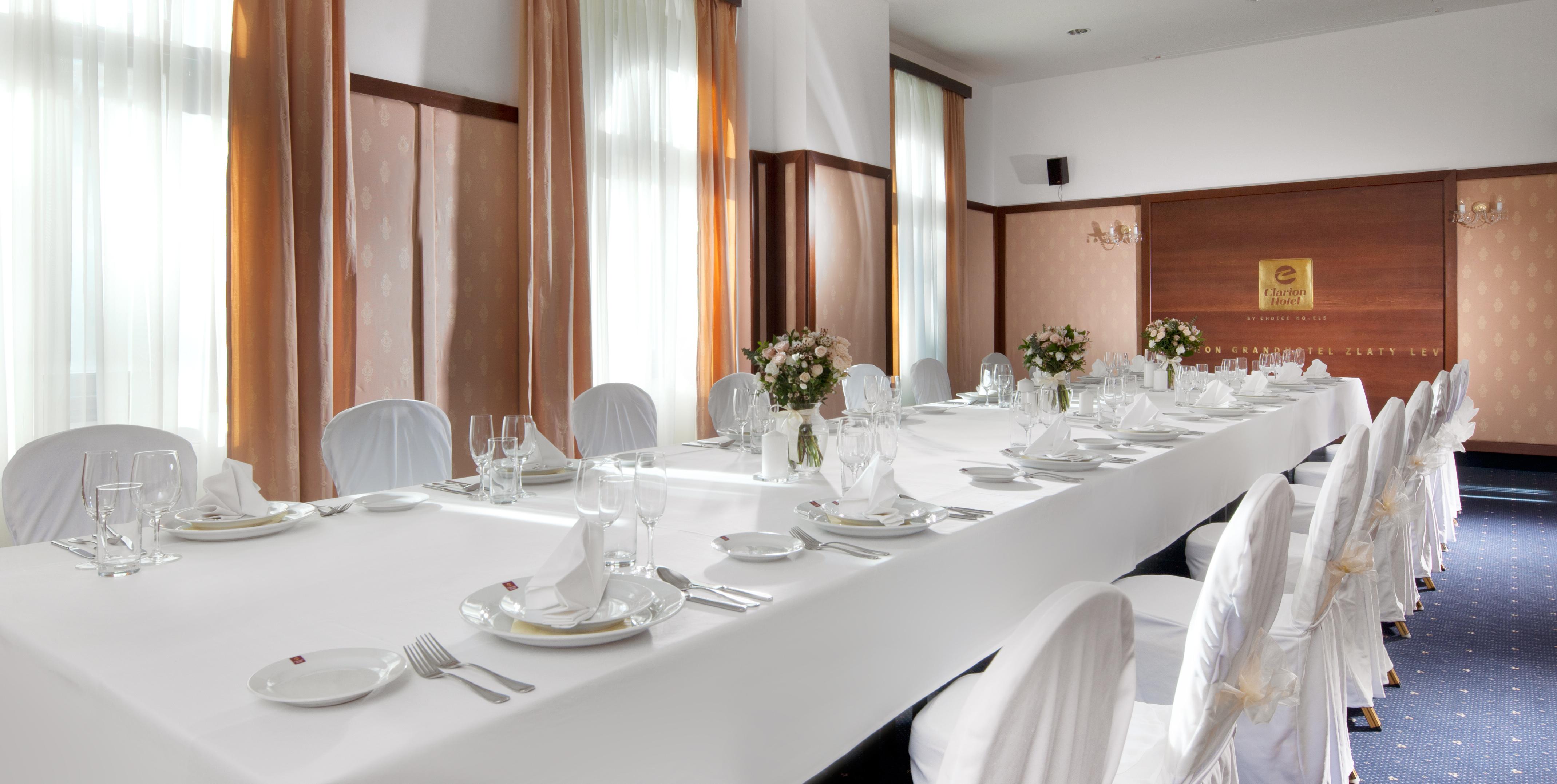 Clarion Grandhotel Zlaty Lev Liberec Bagian luar foto